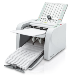 IDEAL FOLDING MACHINE 8306